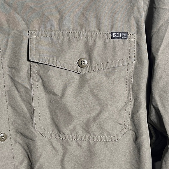5.11 Tactical Men's Olive Green Button Down Shirt Large - Picture 4 of 12
